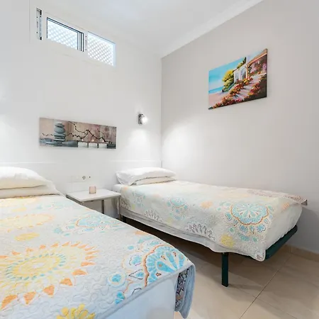 Stunning Marina View Apartment Fuengirola
